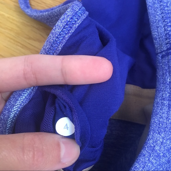 Lululemon Power Y Pigment Blue Sz 4 - Picture 7 of 8